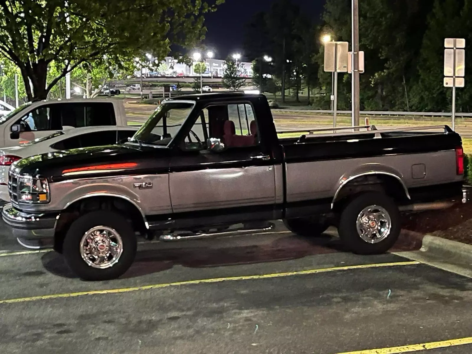 Great driving vehicle 1993 Ford F-150
