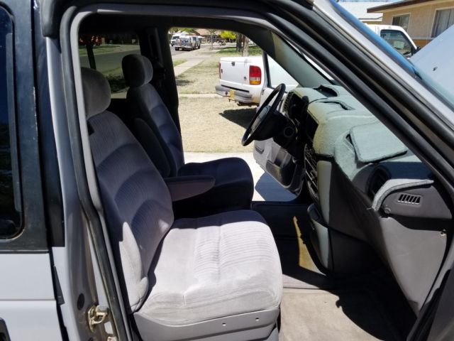 1994 Dodge Grand Caravan - photo 12