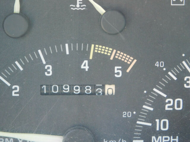 1992 GMC Sierra 1500 SLE - photo 9