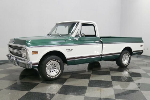 1970 Chevrolet C-10 Custom - photo 7