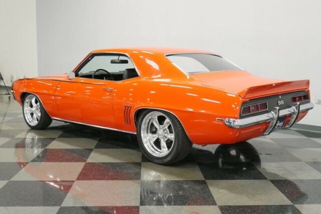 1969 Chevrolet Camaro SS 350 - photo 9