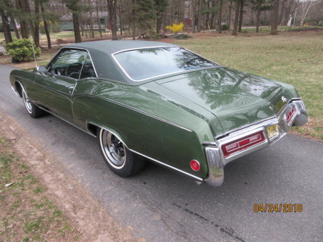 Great looking Riviera, ready to enjoy now! Satisfaction Guarantee! 1970 Buick Riviera Deluxe