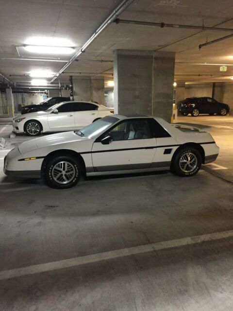 1985 Pontiac Fiero GT