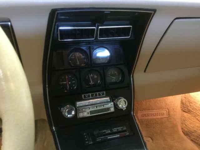 1979 Chevrolet Corvette leather - photo 5