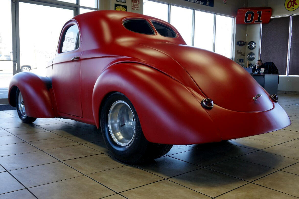 1941 Willys Coupe Big-Block Automatic - photo 4