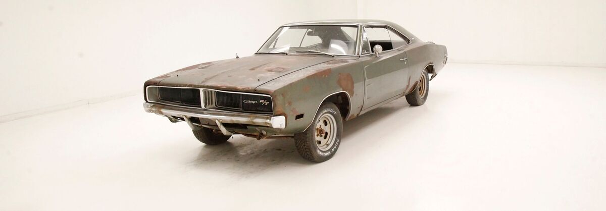 Great Project/True RT/Era Correct 440ci V8/Era Correct A727 Auto/Has Fender Tag 1969 Dodge Charger RT
