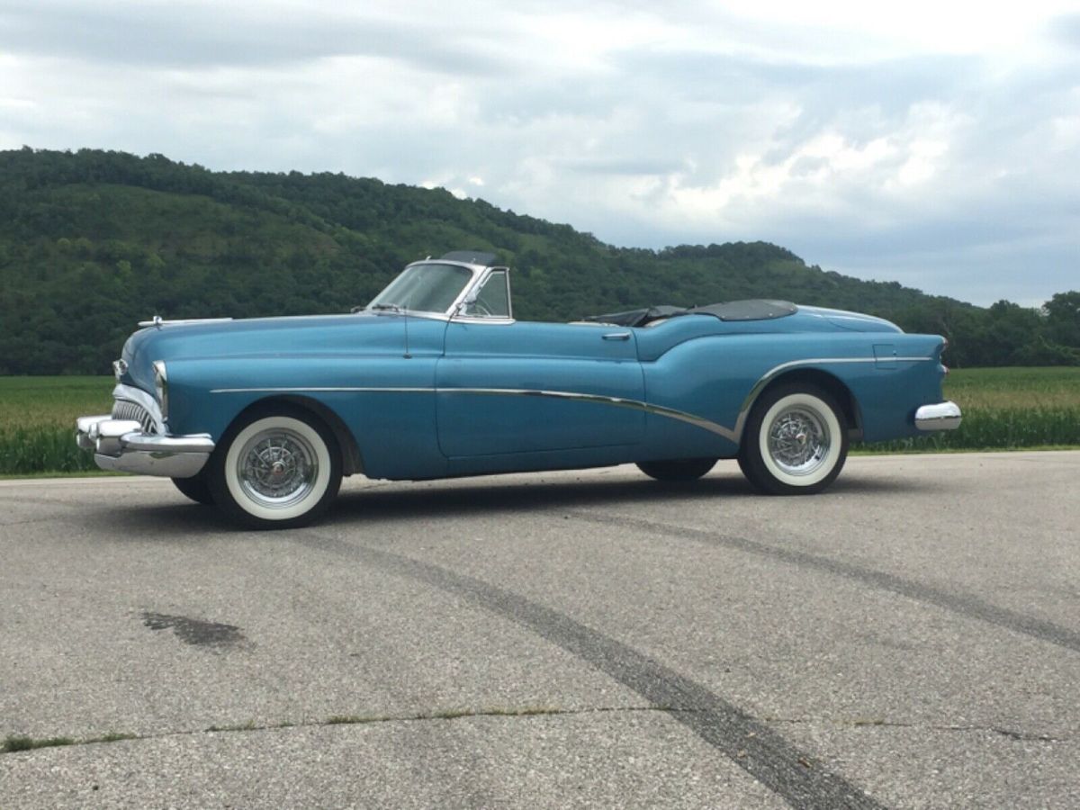1953 Buick Skylark Convertible - photo 2