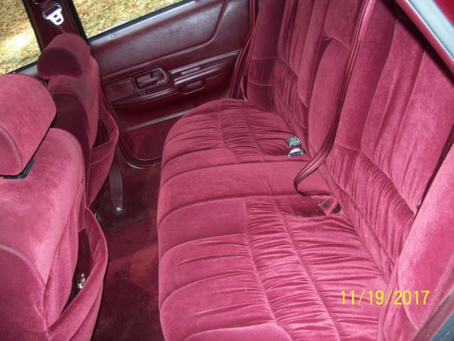 1994 Ford Crown Victoria base - photo 12