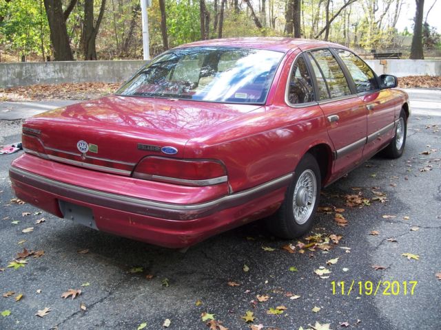 1994 Ford Crown Victoria base - photo 6