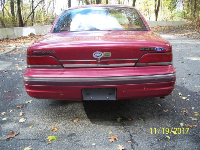 1994 Ford Crown Victoria base - photo 7