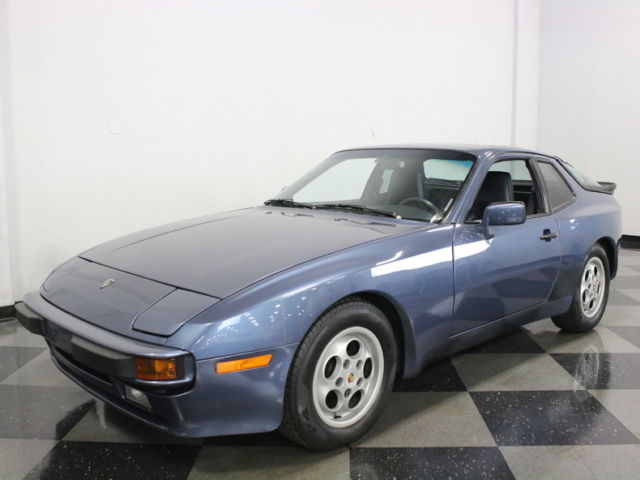 GREAT RUNNING 944 W/ A CLEAN HISTORY REPORT, WELL MAINTAINED, VERY CLEAN! 1989 Porsche 944 Base Coupe 2-Door