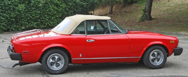 1979 Fiat 124 Spider - photo 5