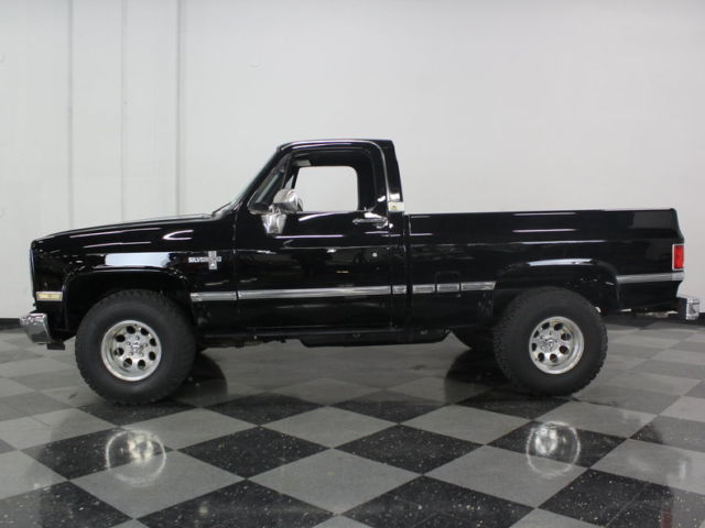 1986 Chevrolet C-10 - photo 2