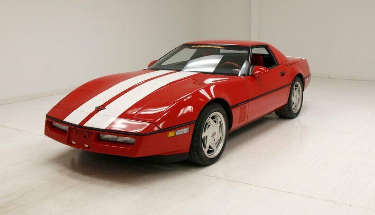 Great Running Example/350ci TPI V8/4-Speed Automatic with Overdrive 1989 Chevrolet Corvette Convertible