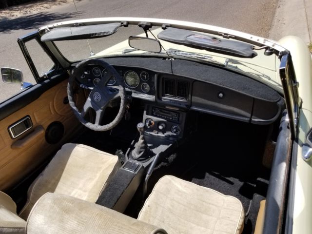 1979 MG MGB NO RUST ANYWHERE - photo 8
