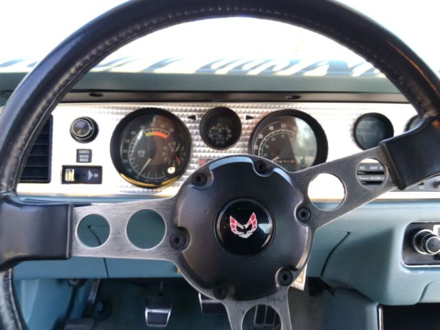 1978 Pontiac Firebird Two door coup - photo 9