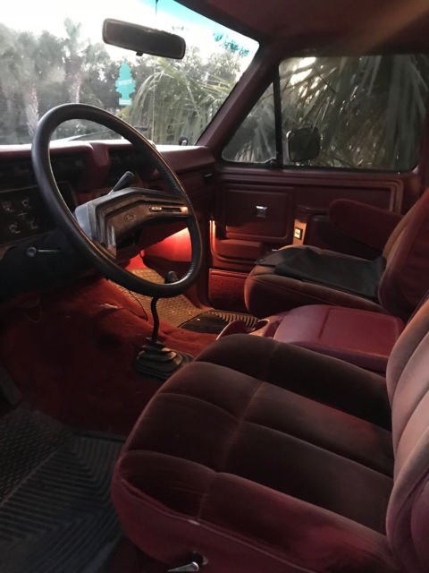 1986 Ford Bronco XLT - photo 11