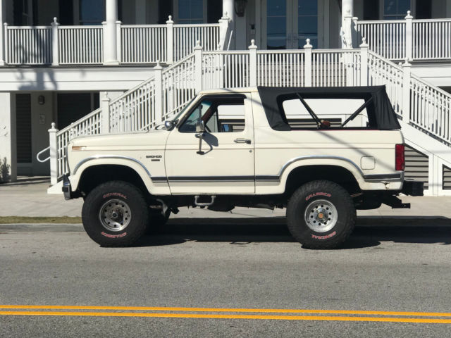 1986 Ford Bronco XLT - photo 4