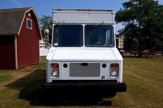 1987 GMC Other P 30 - photo 4