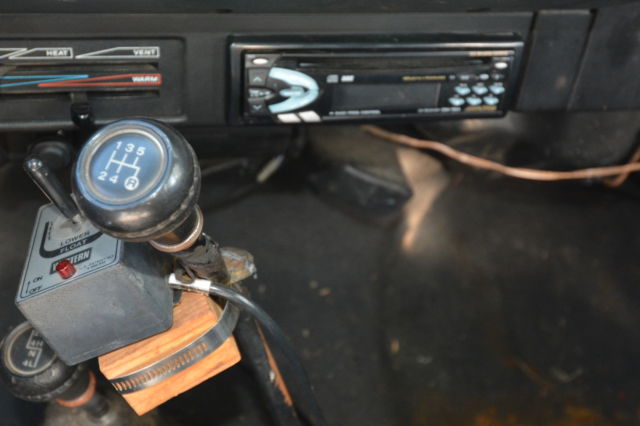 1994 Jeep Wrangler 2 door soft top - photo 3