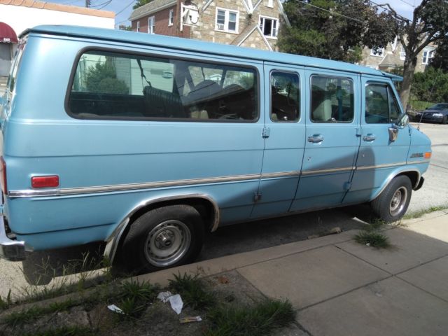 1990 Chevrolet G20 Van - photo 3
