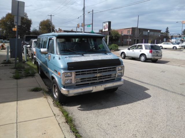 1990 Chevrolet G20 Van - photo 4