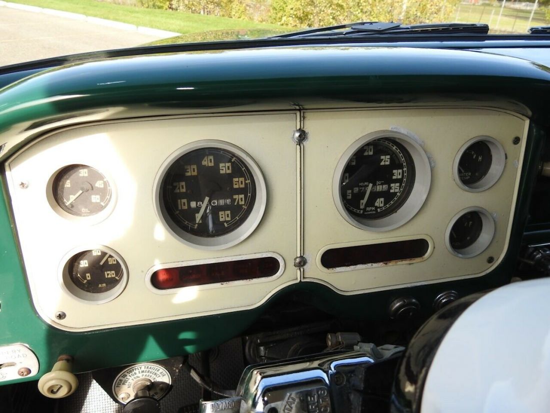 1957 GMC 630 - photo 12