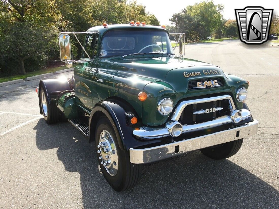 1957 GMC 630 - photo 6