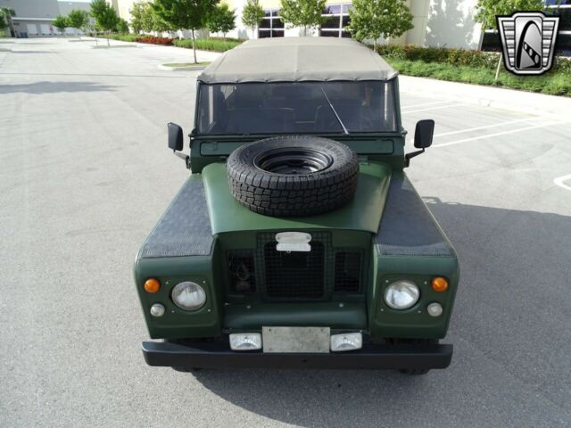 1972 Land Rover Santana - photo 11