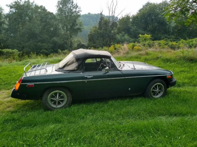 1974 MG MGB - photo 2