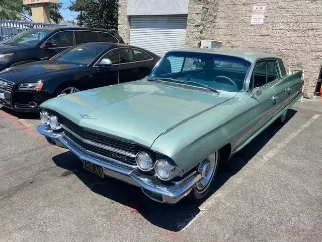 1962 Cadillac Series 62 Town Sedan