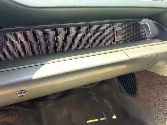 1962 Cadillac Series 62 Town Sedan - photo 12