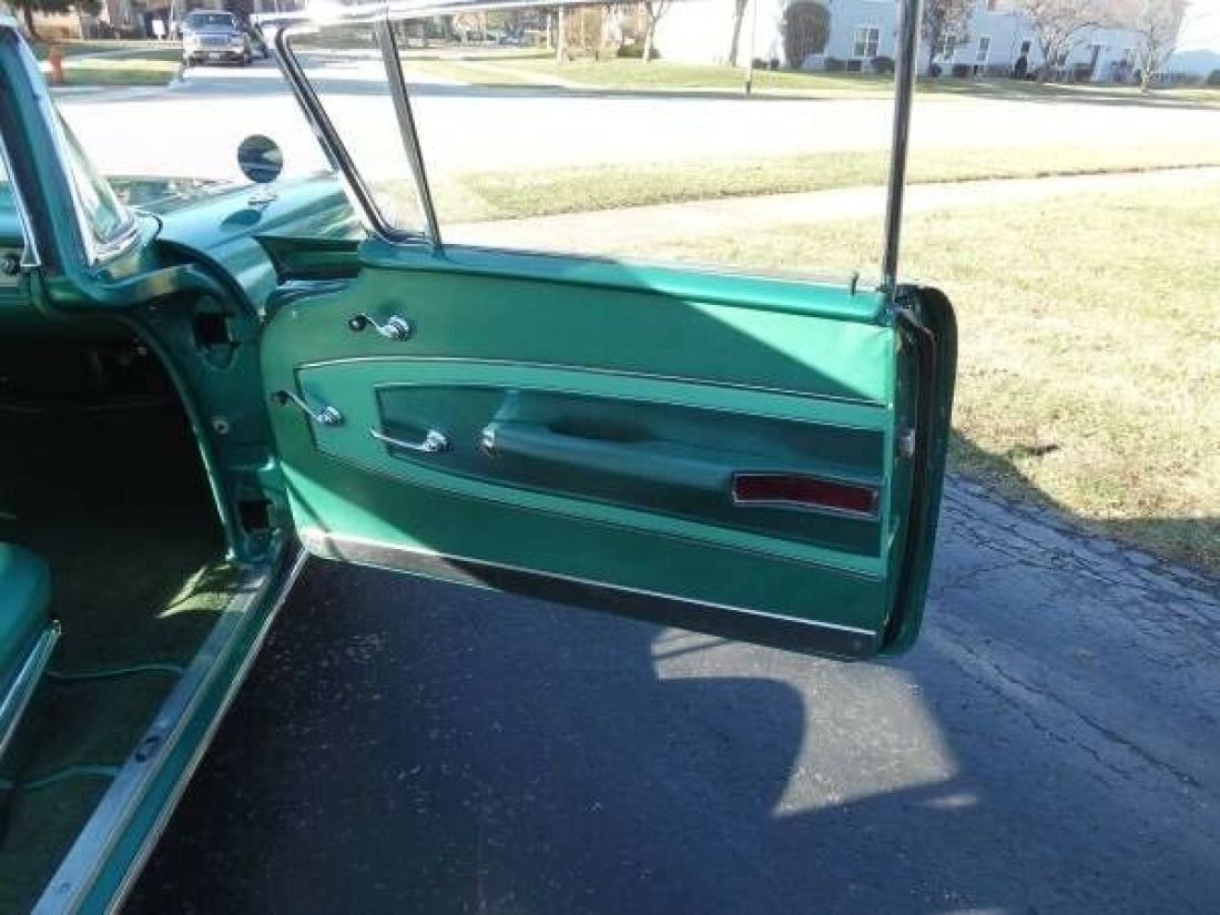 1958 Chevrolet Impala -348 ENGINE - AUTO TRANS - VERY CLEAN - - photo 13