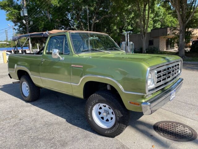 1976 Dodge Ramcharger - VERY CLEAN ORIGINAL SUV - - photo 3