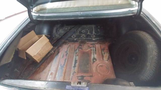 1971 Mercedes-Benz 200-Series -- - photo 7