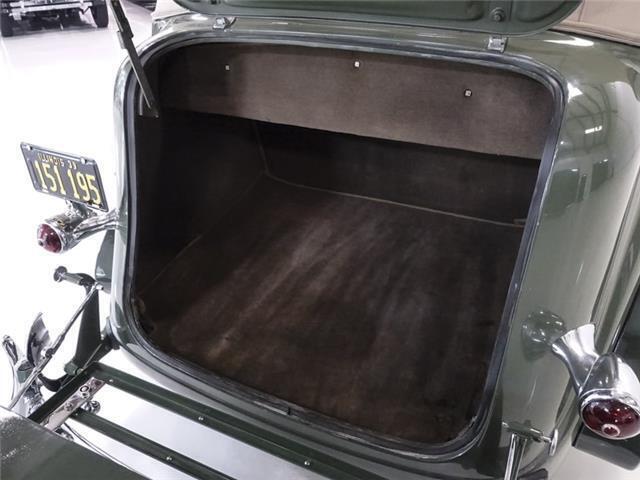 1939 Packard Twelve 1708 Convertible Sedan - photo 11