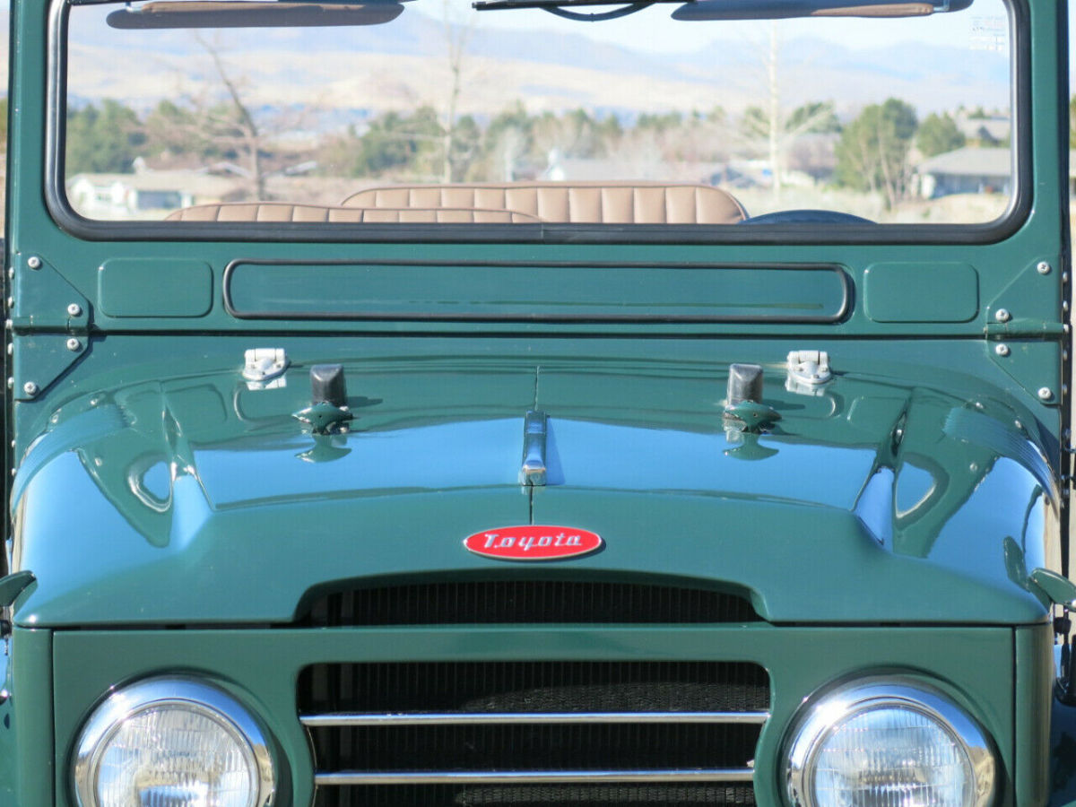 1957 Toyota Land Cruiser FJ25 - photo 13