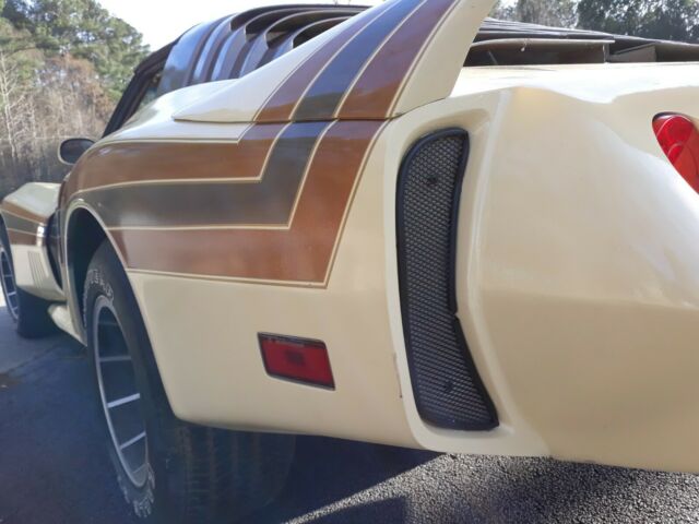 1972 Chevrolet Corvette - photo 8