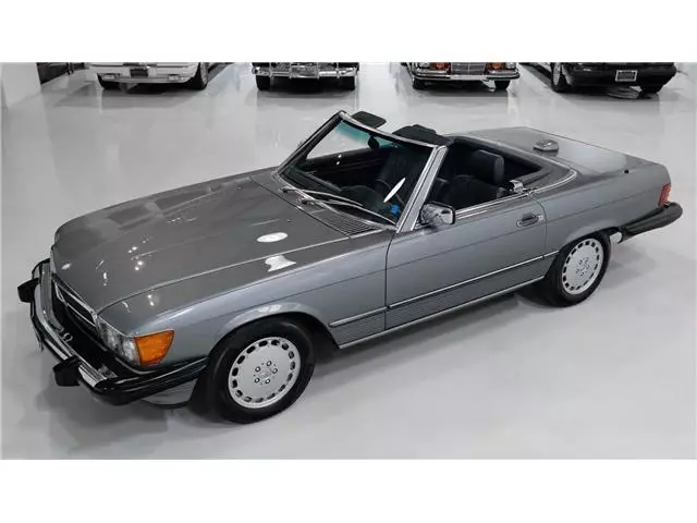 1987 Mercedes-Benz 560 SL Roadster - photo 11