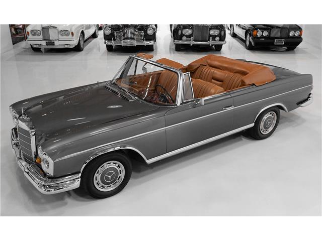 1967 Mercedes-Benz 300 SE Cabriolet - photo 10