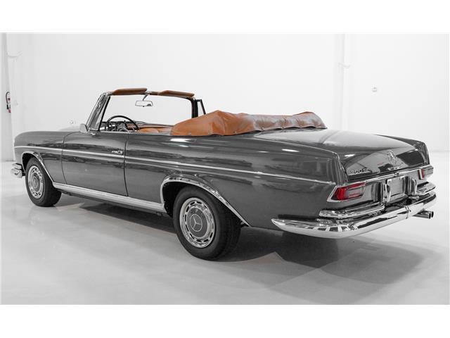 1967 Mercedes-Benz 300 SE Cabriolet - photo 9