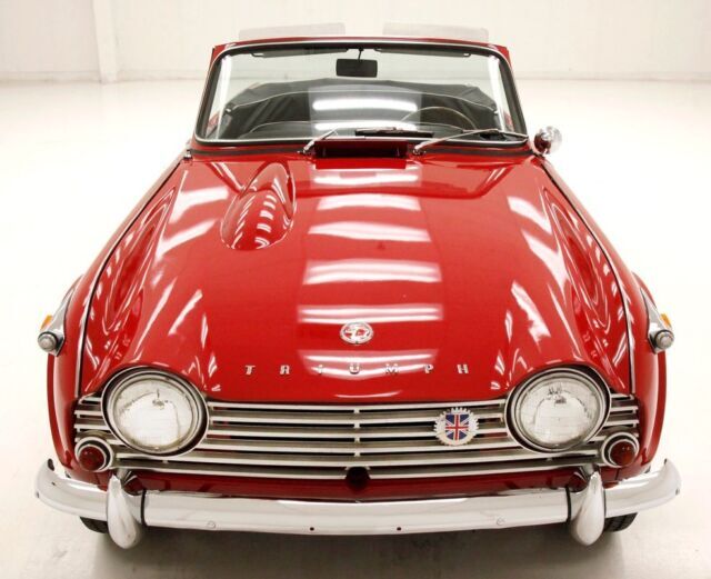 1965 Triumph TR4A Roadster - photo 11
