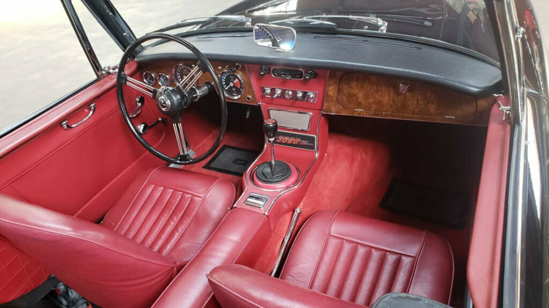 1964 Austin Healey 3000 AUSTIN-HEALEY 3000 MK III BJ8 PHASE II - photo 10