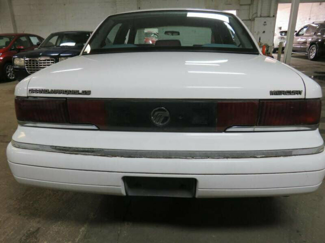 1994 Mercury Grand Marquis GS / 4.6L V8 / ONLY102K - photo 12