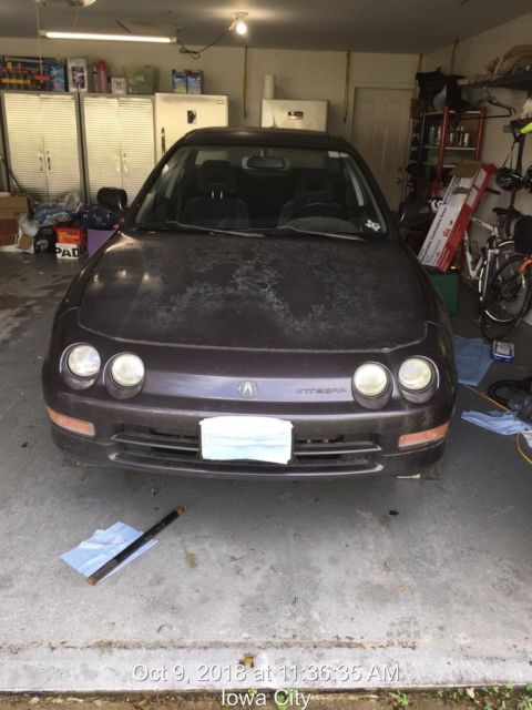1994 Acura Integra 4-door sedan - photo 4