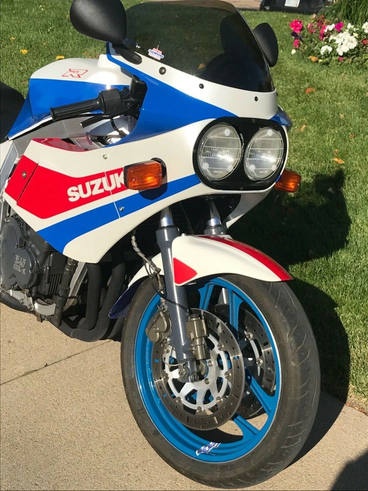 1986 Suzuki GSX-R1100 - photo 3