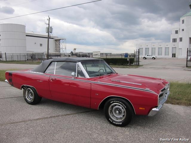 GT CONVERTIBLE POWER TOP MATCHING NUMBERS V-8 POWER STEERING 1969 Dodge Dart