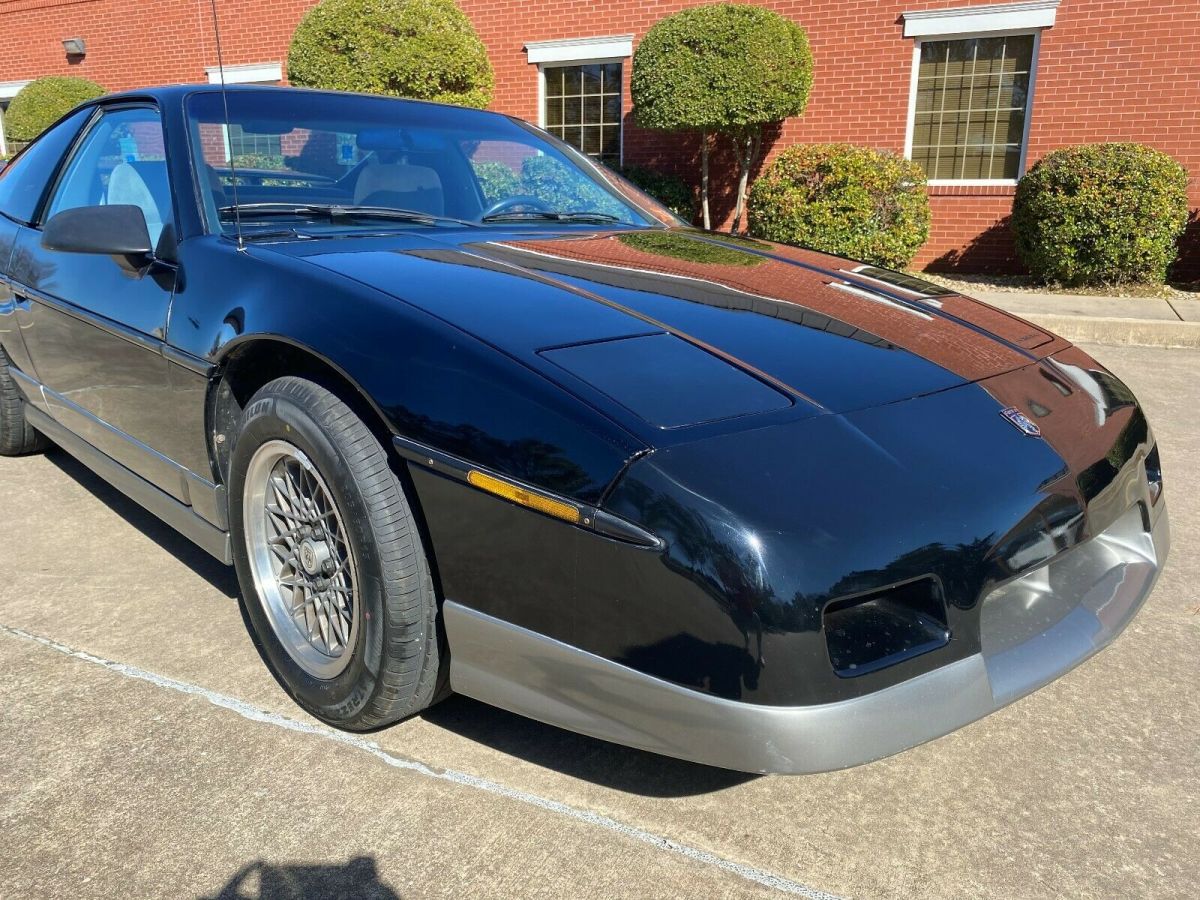 1986 Pontiac Fiero GT - photo 5