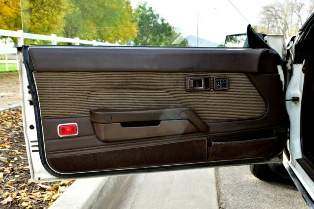 1983 Toyota Celica GT-S HATCHBACK-LOADED-CERTIFIED-CLEAN-NO RESERVE - photo 10