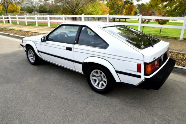 1983 Toyota Celica GT-S HATCHBACK-LOADED-CERTIFIED-CLEAN-NO RESERVE - photo 9